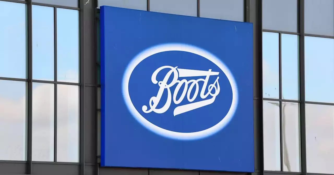 Boots shoppers 'obsessed' with foundation that 'lasts all day'