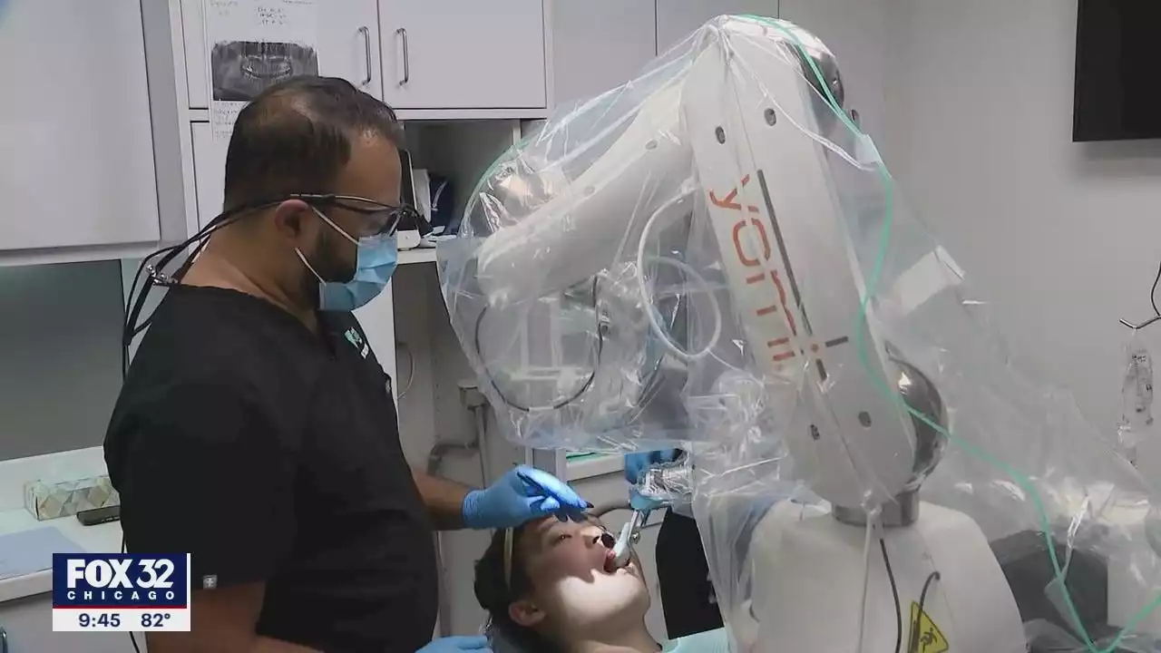 Robot surgeon makes Chicago area dental procedures faster, less invasive