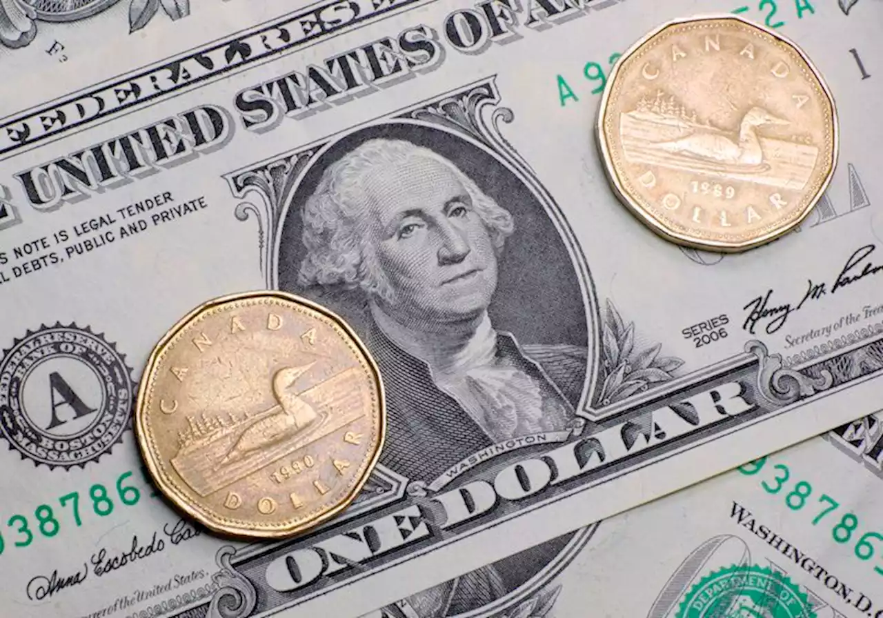 USD/CAD drops under 1.2930 amid a weaker dollar