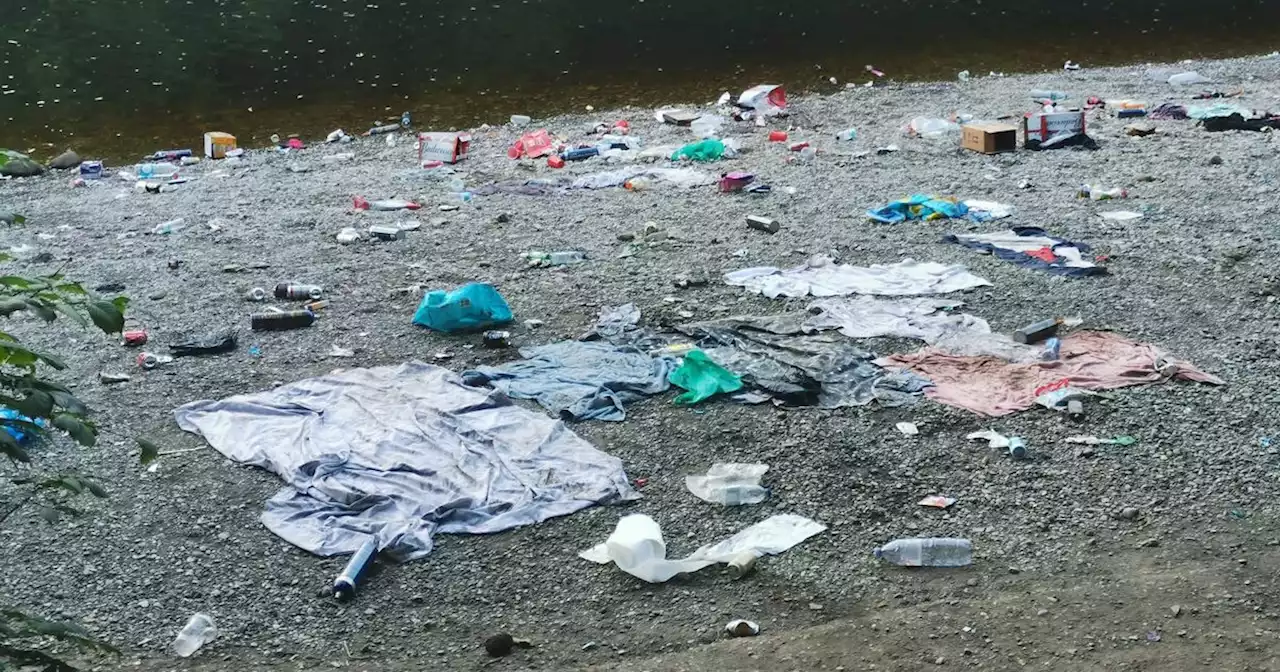 Yorkshire 'beach' a tip as sunseekers litter river in rubbish