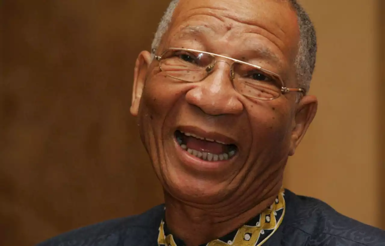 From the archives: Don Mattera tells Capetonians to live Madiba's message