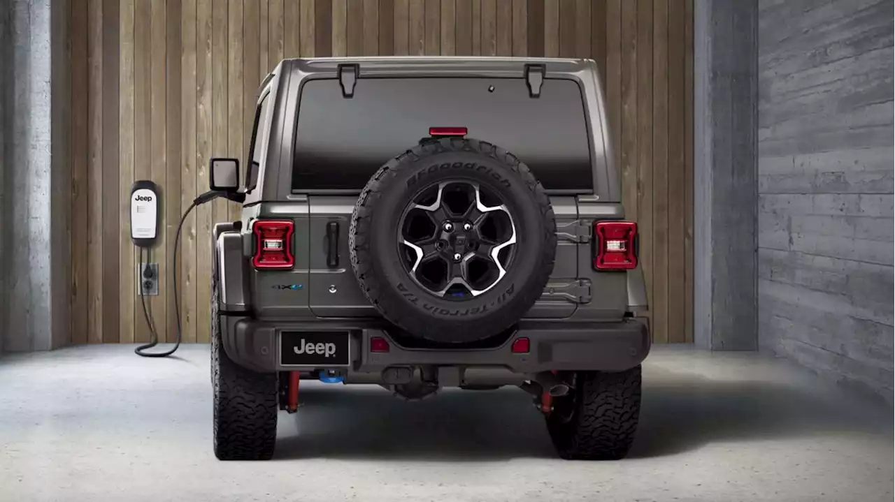 Why buyers are snapping up this new Jeep—and paying quite a bit for it