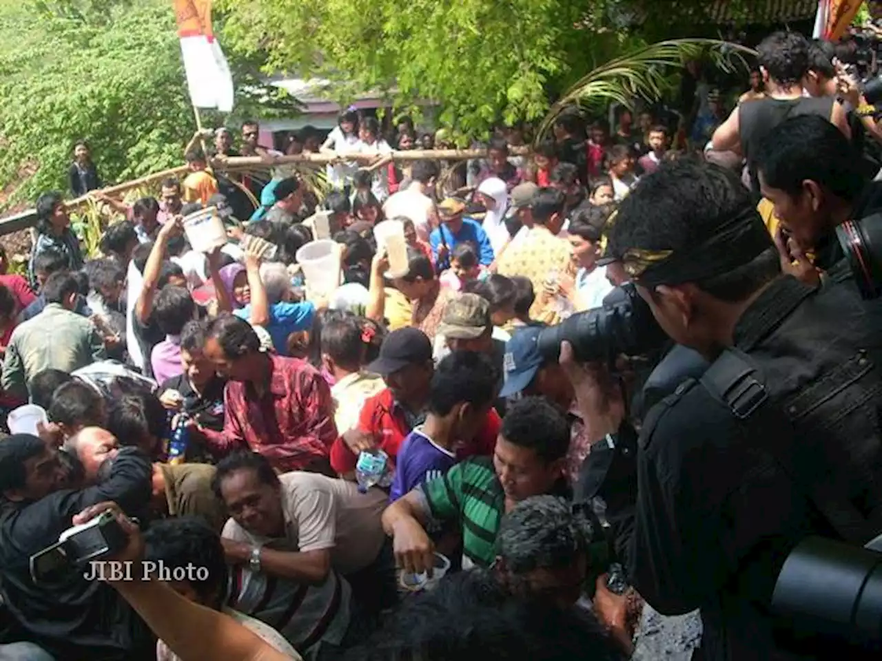 Direkonstruksi Pemkab Sragen, Ini Legenda Gunung Kemukus yang Tepat