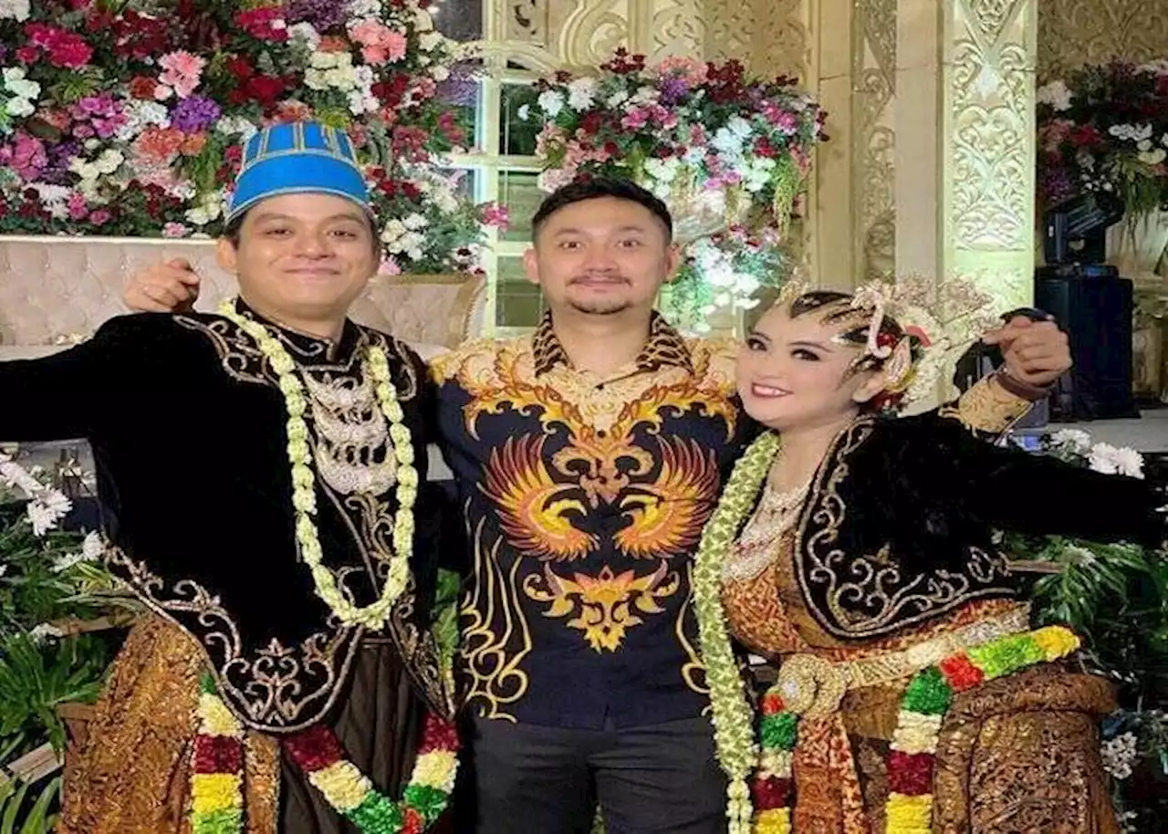 Pertemuan Angga Wijaya dan Dewi Perssik di Resepsi Nikahan Jadi Sorotan