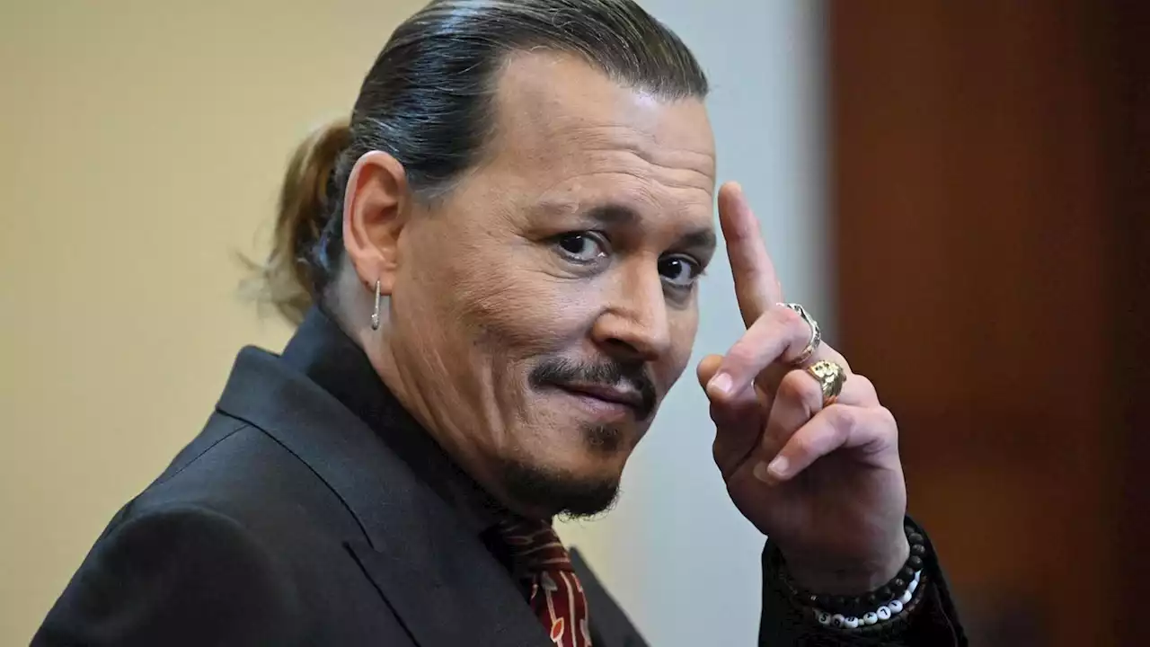 Eine unbekannte Rothaarige: Johnny Depp mit neuer Frau an seiner Seite gesichtet