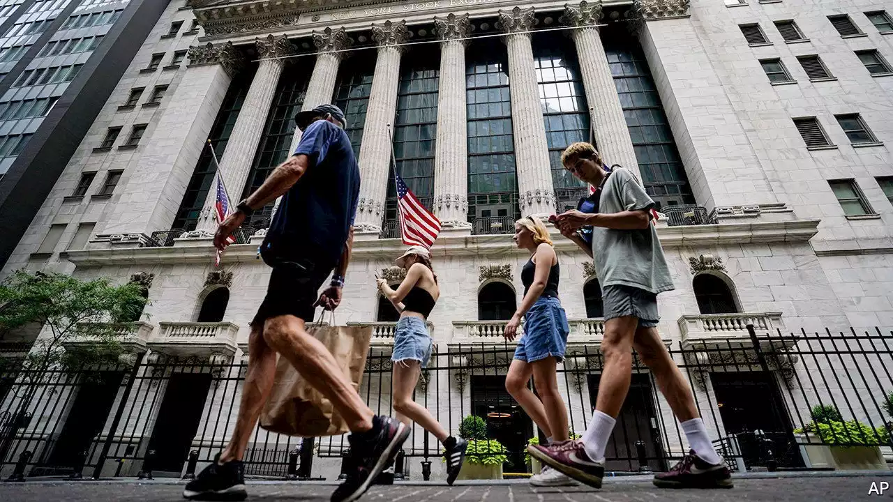 How American banks are responding to rising interest rates