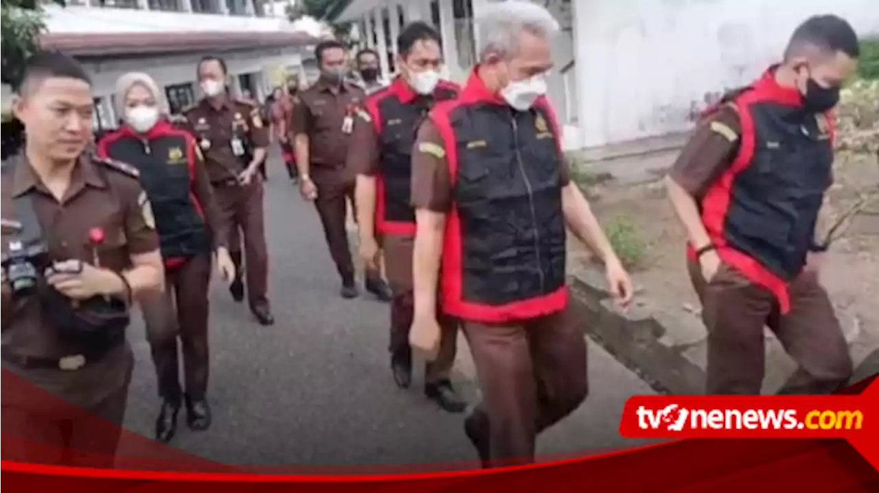 Program SERASI, Kejati Geledah Kantor Dinas Pertanian Sumsel