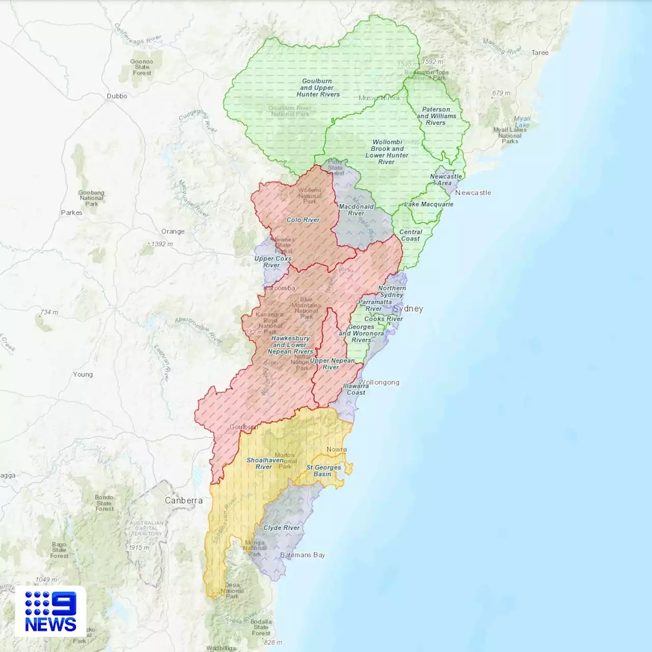 NSW residents prepare for flash flooding as rain event lashes coast