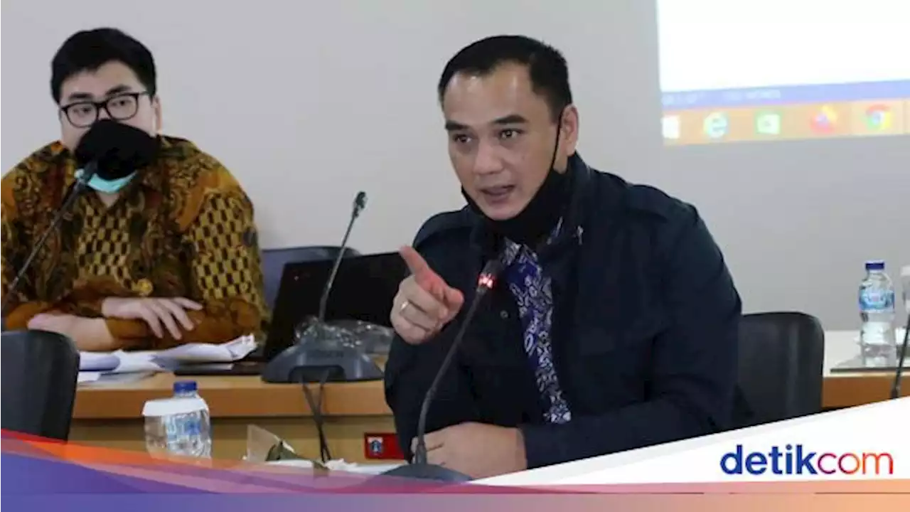 BOR RS di DKI Naik, Golkar Duga Imbas Prokes di Mal Longgar