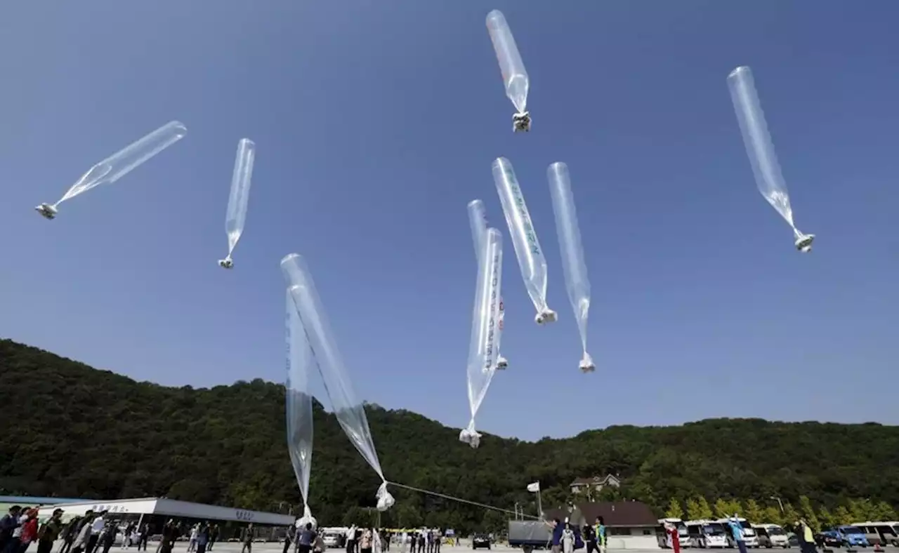 Corea del Norte sugiere que globos lanzados desde Surcorea les llevaron el Covid-19