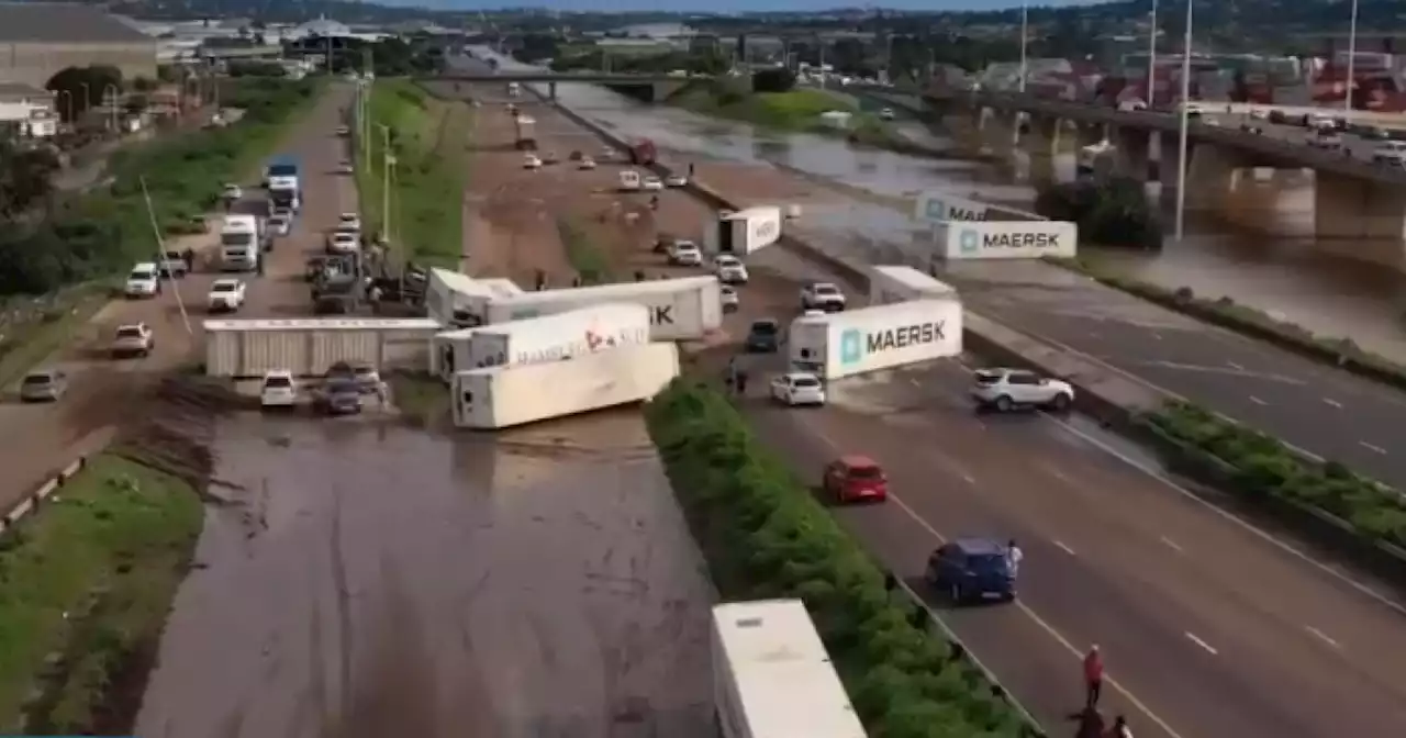 KZN Floods | July racegoers party as residents struggle