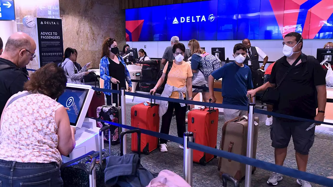 Delta reportedly paid passengers $10K to leave oversold flight