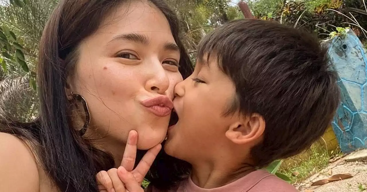 Kylie Padilla is one proud mama as son Alas learns how to swim