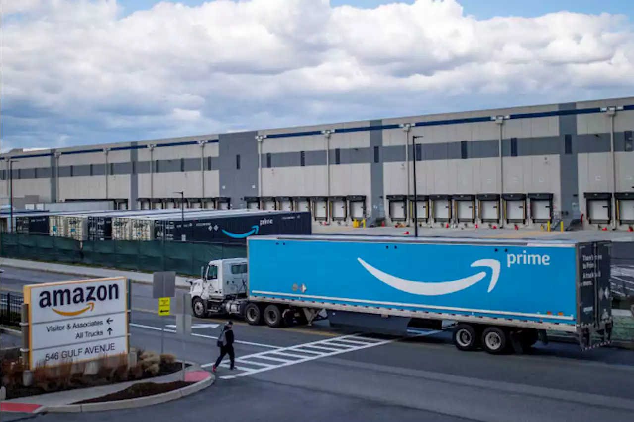 Amazon bars off-duty warehouse workers from its buildings