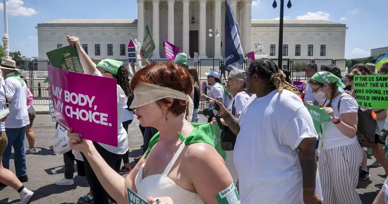 The Texas Supreme Court has blocked an order that resumed abortions in the state