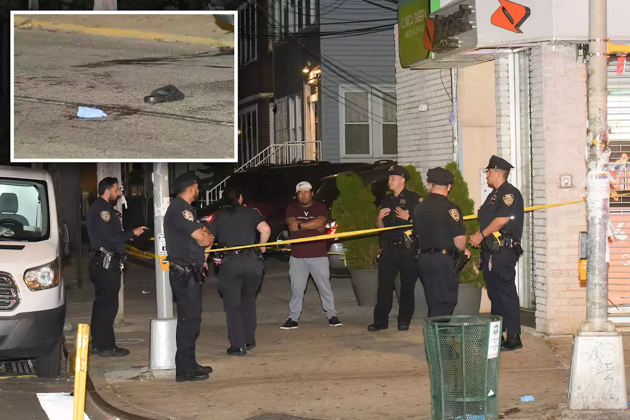 Two people killed in separate NYC stabbings