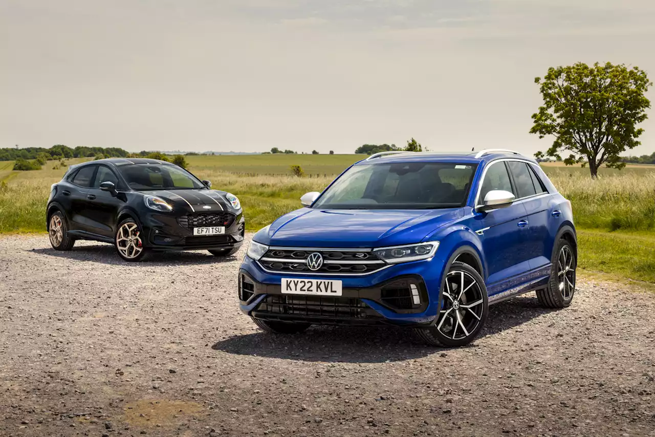 2022 VW T-Roc R vs. Ford Puma ST Gold Edition