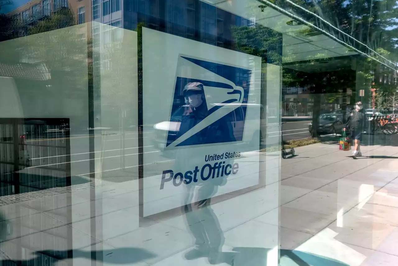 Mail carriers robbed at gunpoint in D.C. and Md., Postal Service says