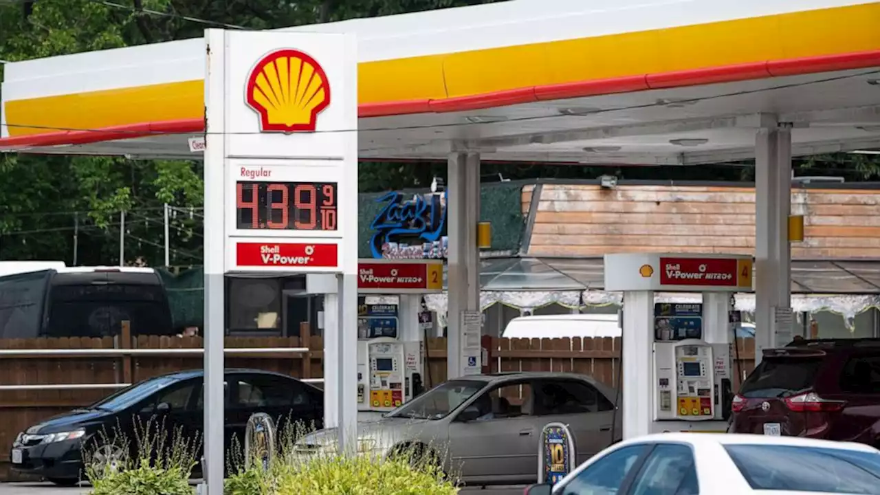 Gas prices dip below $4.50 for 1st time since May