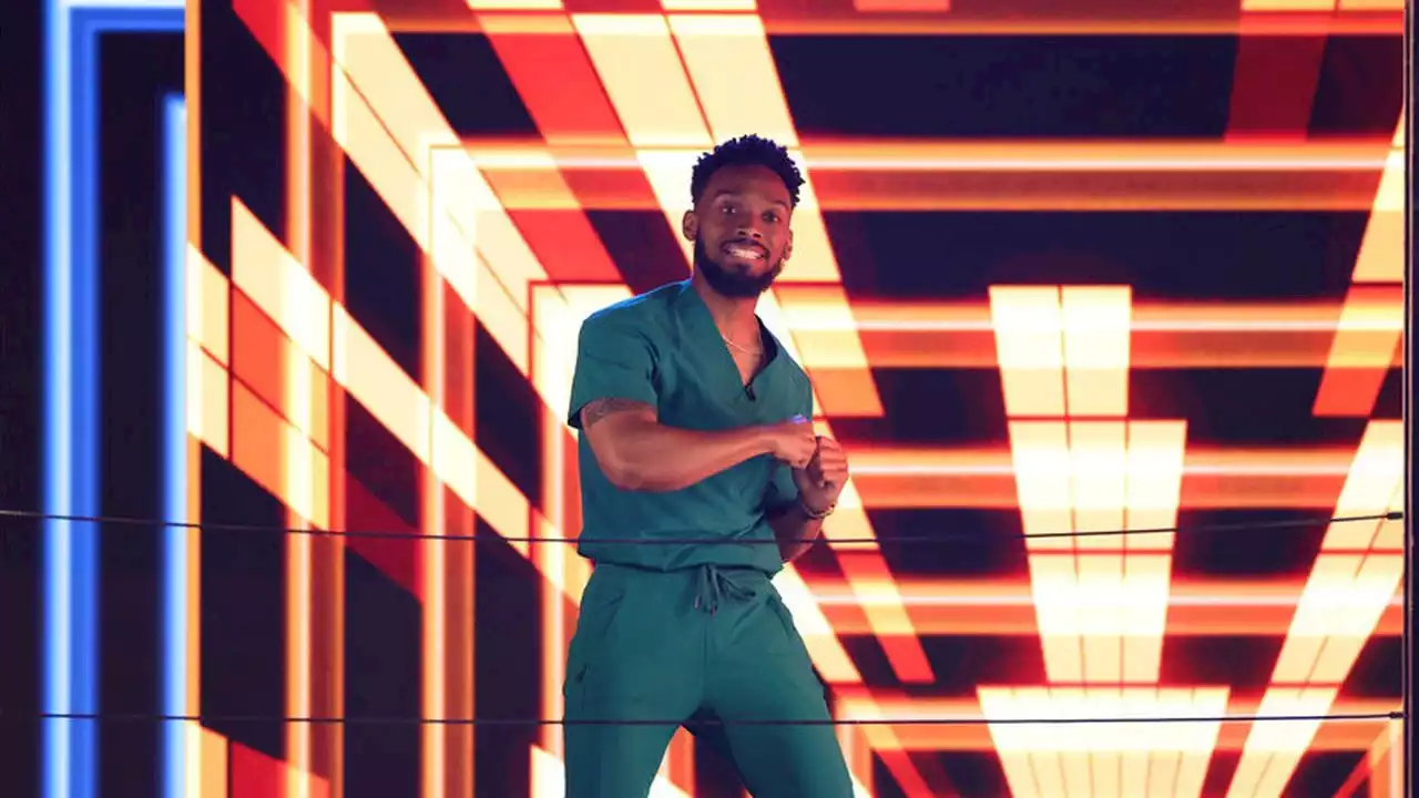 ‘Groovy Dentist’ from Monroeville to step out on ‘Dancing with Myself’