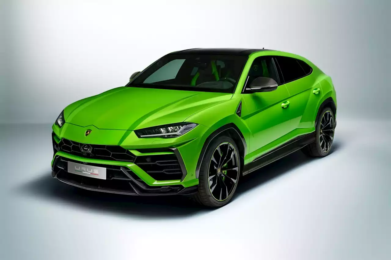 2022 Lamborghini Urus Review, Pricing, and Specs