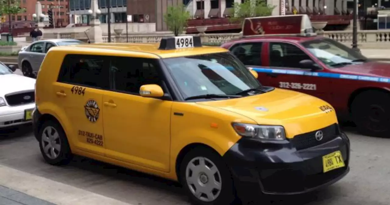 Mayor Lori Lightfoot proposes fuel surcharge for Chicago taxi rides