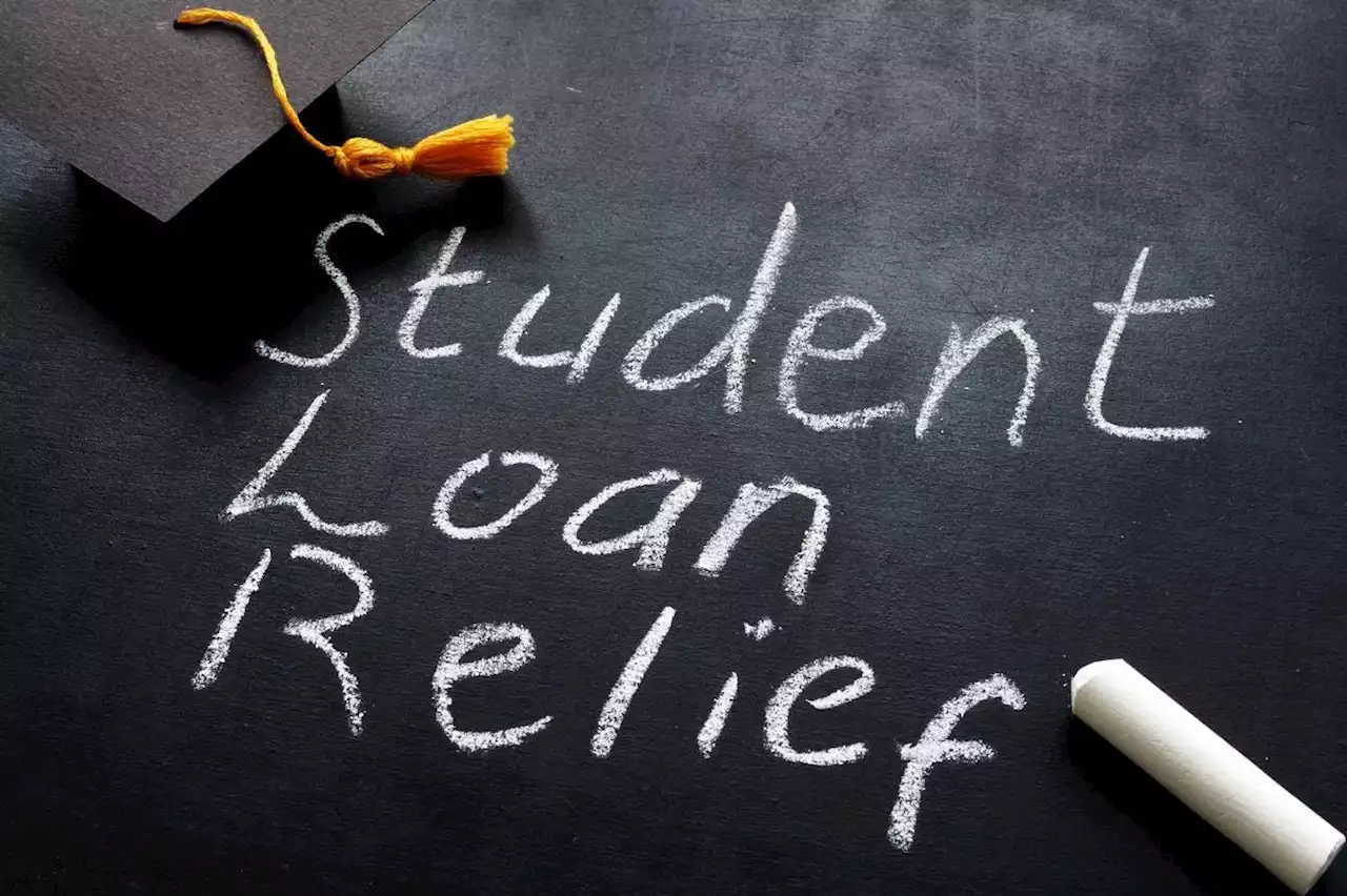 5 Things Student Loan Borrowers Should Be Doing Right Now