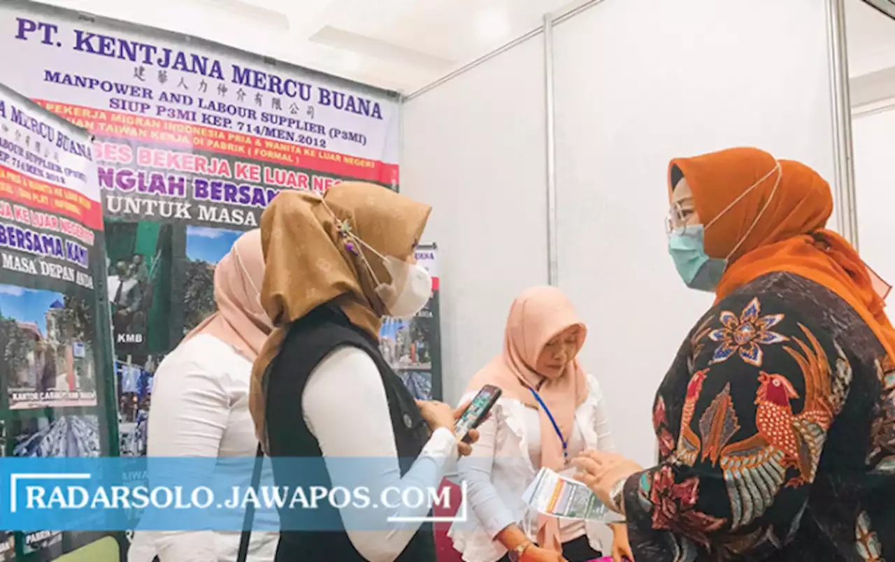 Disnaker Sragen Menggelar Job Fair, Pelamar Mencapai 3.256 Orang