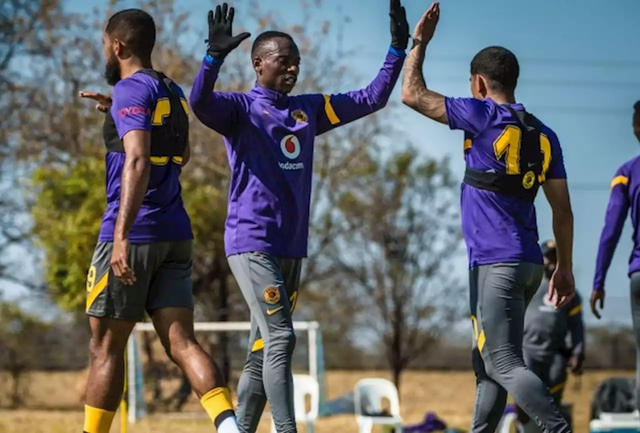 Khama Billiat and Keagan Dolly warned at Kaizer Chiefs