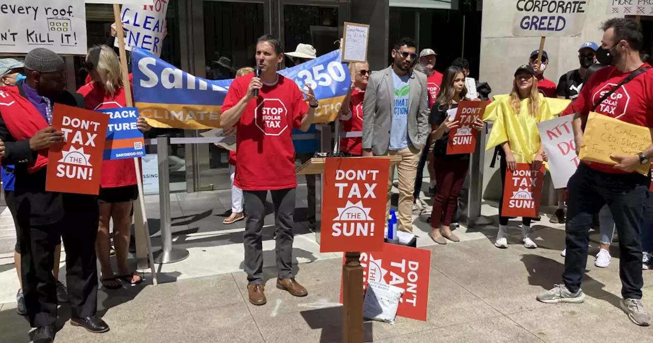 Solar supporters rally in front of Sempra’s San Diego Headquarters