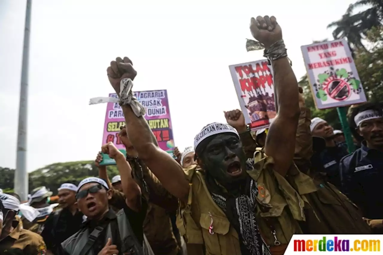 Foto : Aksi Damai Selamatkan Hutan Jawa | merdeka.com