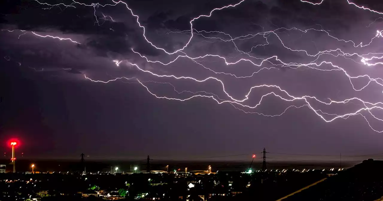 Met Office issues 10-hour yellow thunder warning for Notts