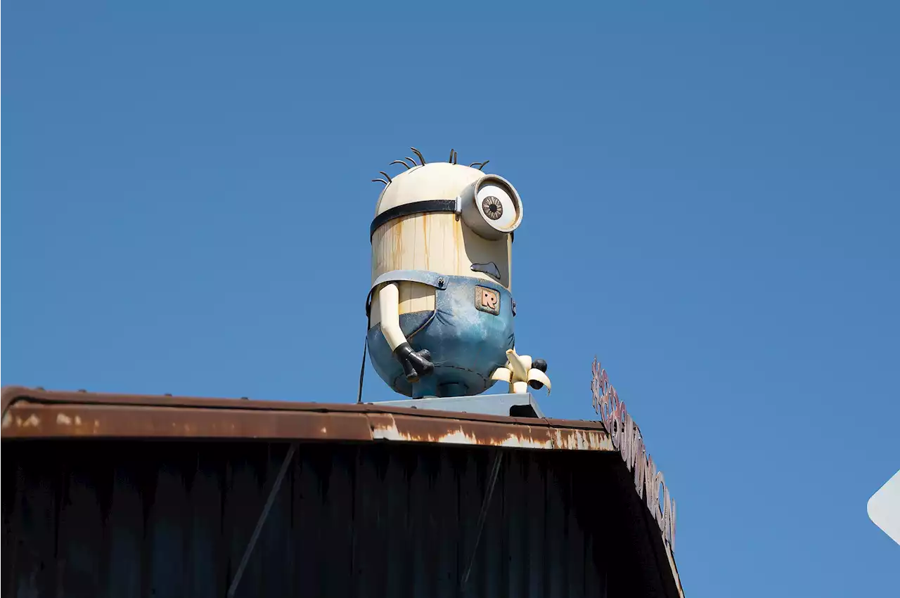 The strange tale of the Minion watching over a Bay Area highway