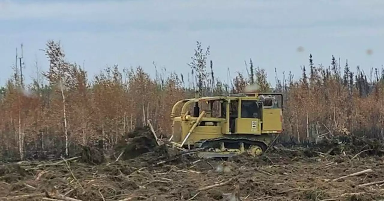 Clear Fire evacuation order lifted for residents of subdivision near Anderson