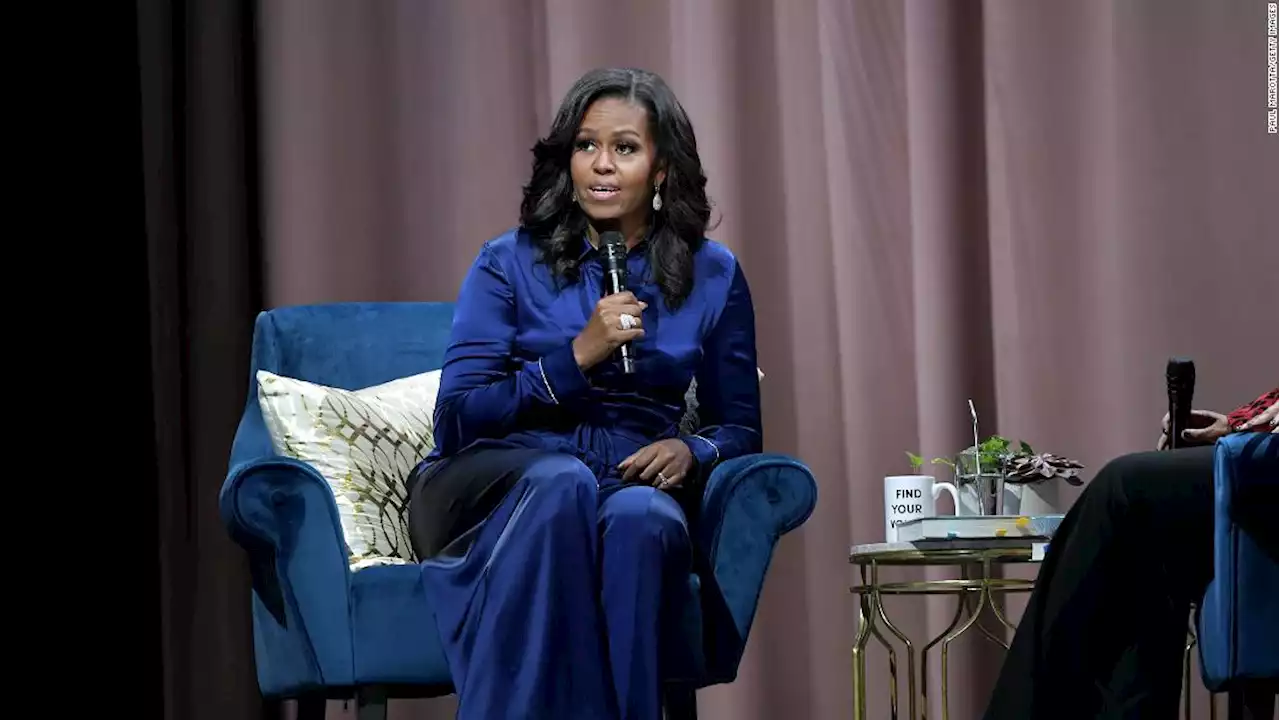 Spurred by world's 'uncertainty,' Michelle Obama announces new book