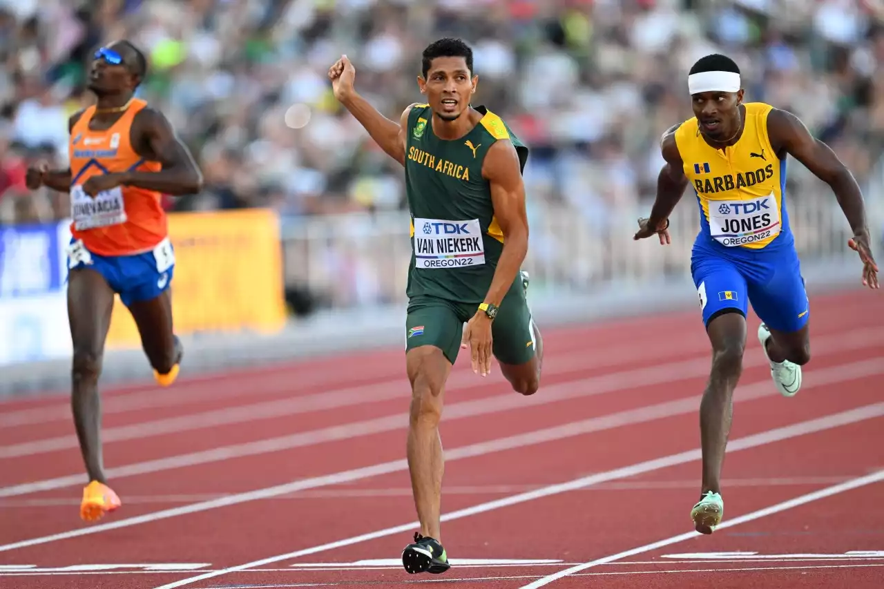 Sport: Confident Wayde van Niekerk makes World Champs 400m final