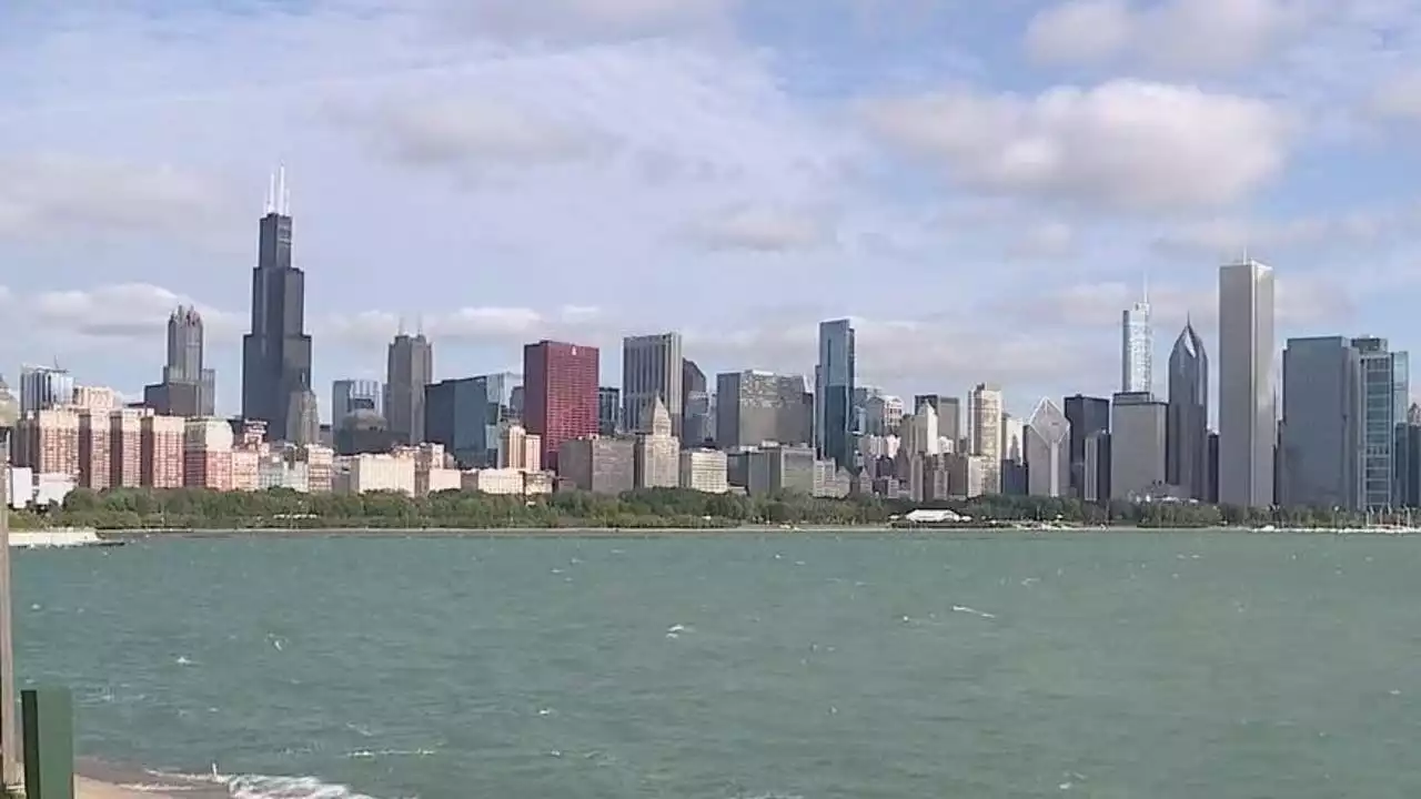 Hot stretch continues Thursday across Chicago with chance of afternoon storms