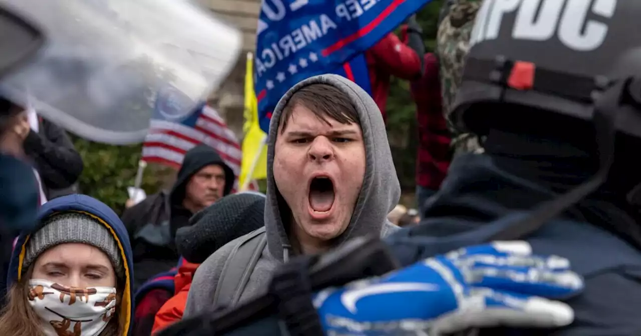 Did Trump Tweet ‘Stay Peaceful’ on Day of Capitol Riot?