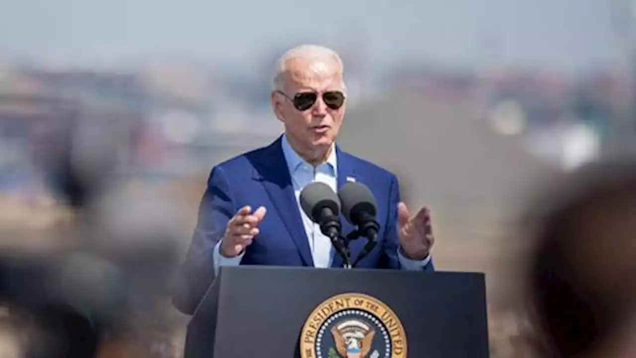 Biden seeks to revive climate agenda as heatwaves batter US, Europe