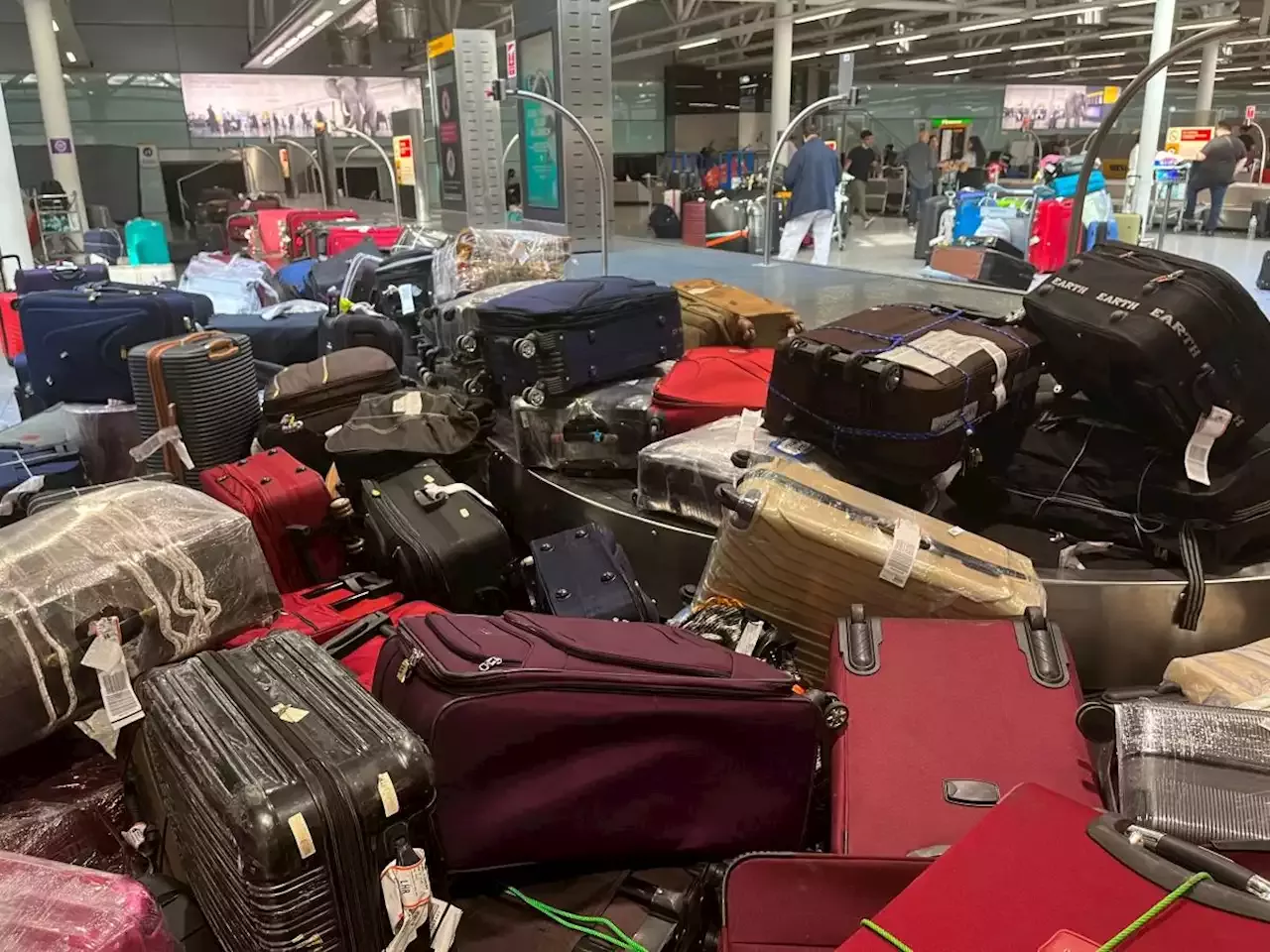 A US flyer tracked his lost luggage back to London and was told by ...