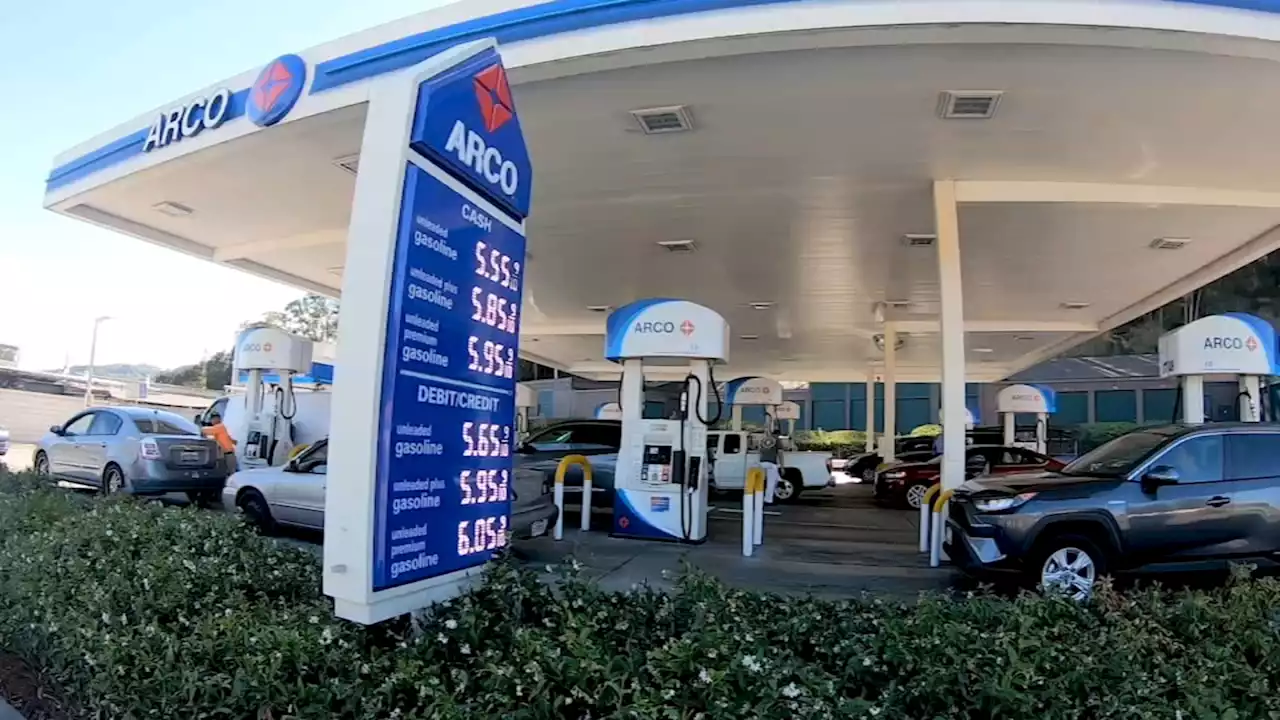 UC Berkeley economist explains 'mystery gas surcharge,' why CA pays more than any other state