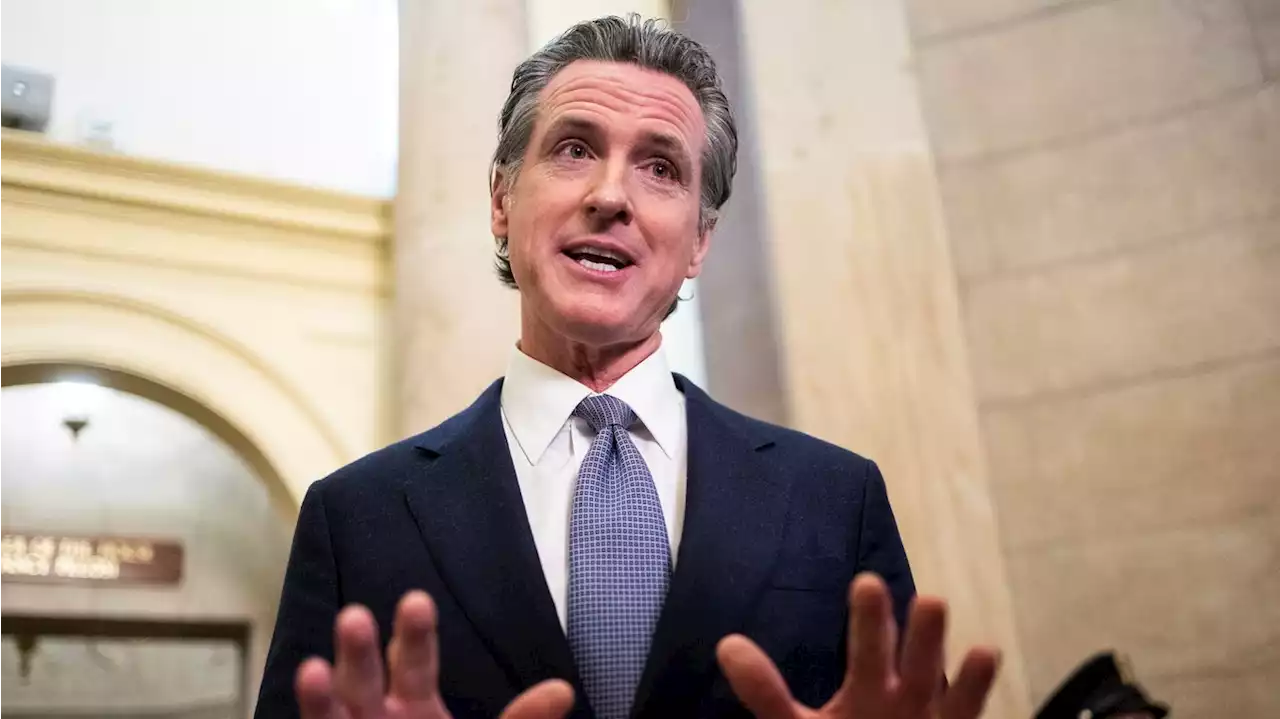 Newsom signs gun control bill modeled after Texas abortion ban