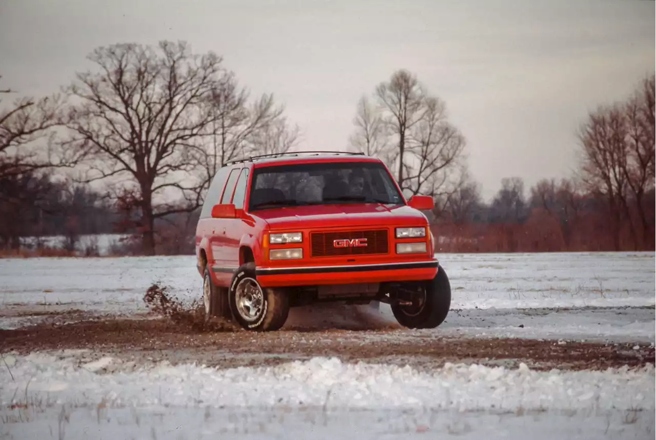 Tested: Lingenfelter GMC Suburban Has a 9.9-liter V-8