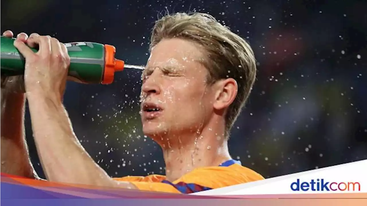 Romano Sebut MU Masih Fokus Kejar Frenkie de Jong