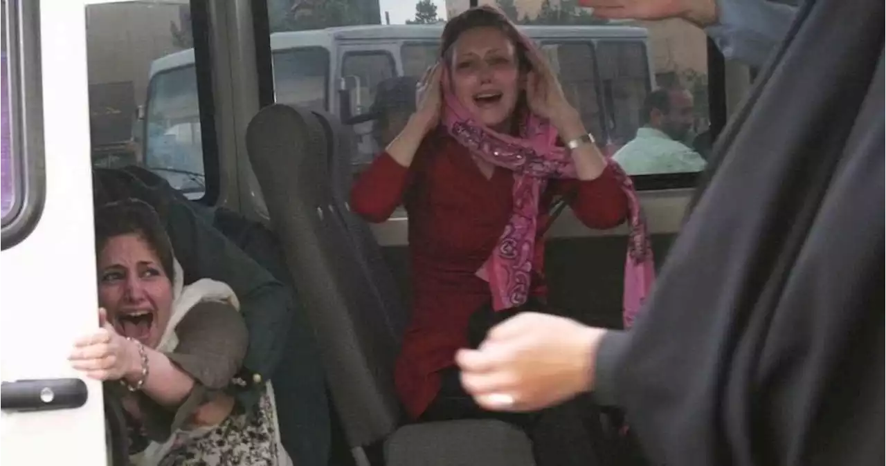 محمد اولیایی‌فرد: باید کمپین شکایت از ماموران گشت ارشاد به راه انداخت