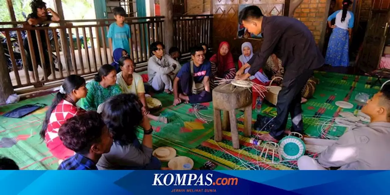 Kisah Orang Rimba Latihan Menganyam Rotan, Upaya Bersaing Cari Sumber Penghidupan Baru