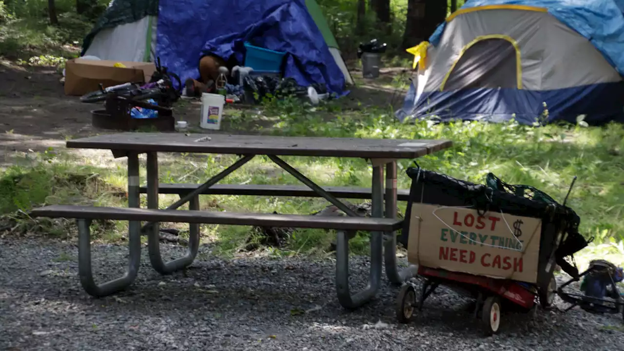 Anchorage police officer and suspect shot at Centennial Campground