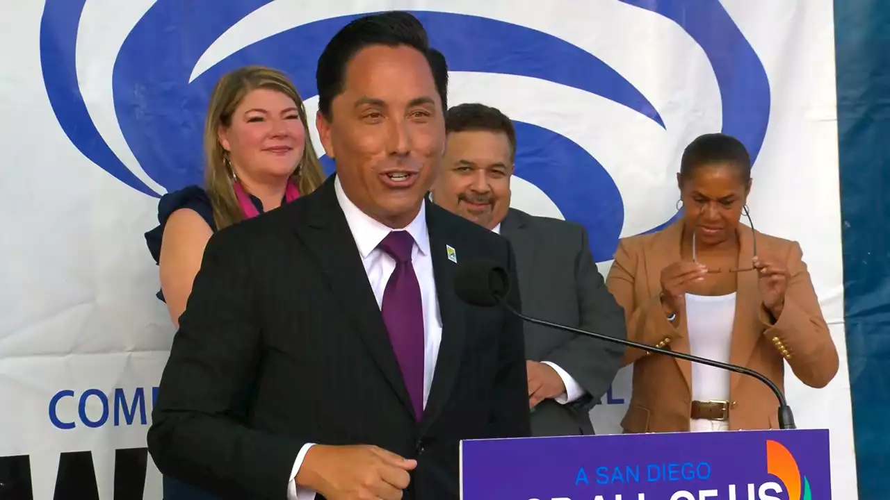 Mayor Todd Gloria kicks off Comic-Con International from the convention center -