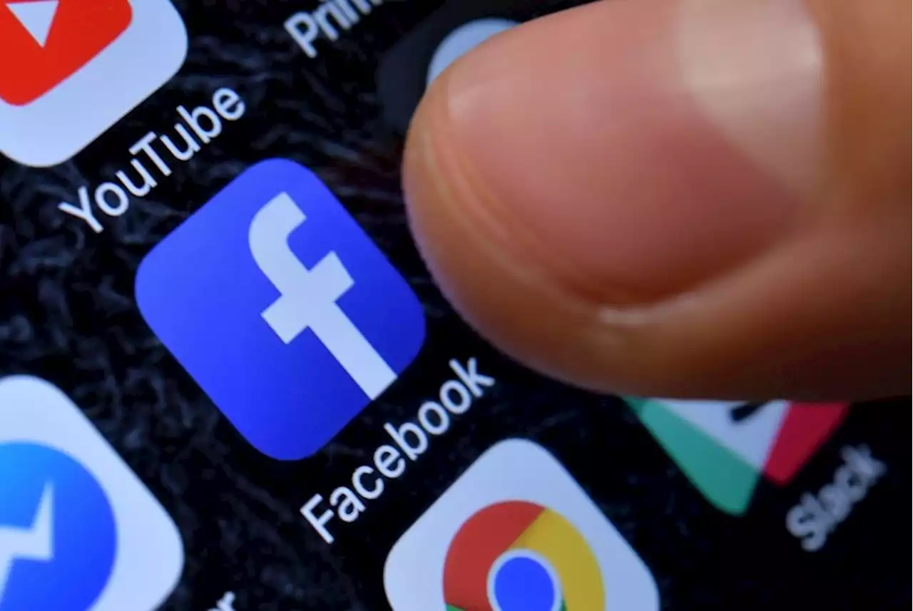 Facebook Tekankan|em| Postingan Feeds|/em| Berdasarkan Urutan Kronologis |Republika Online