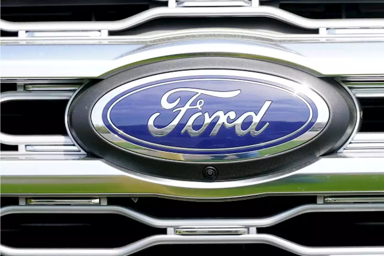 Ford touts ample supply deals to hit electric vehicle goals